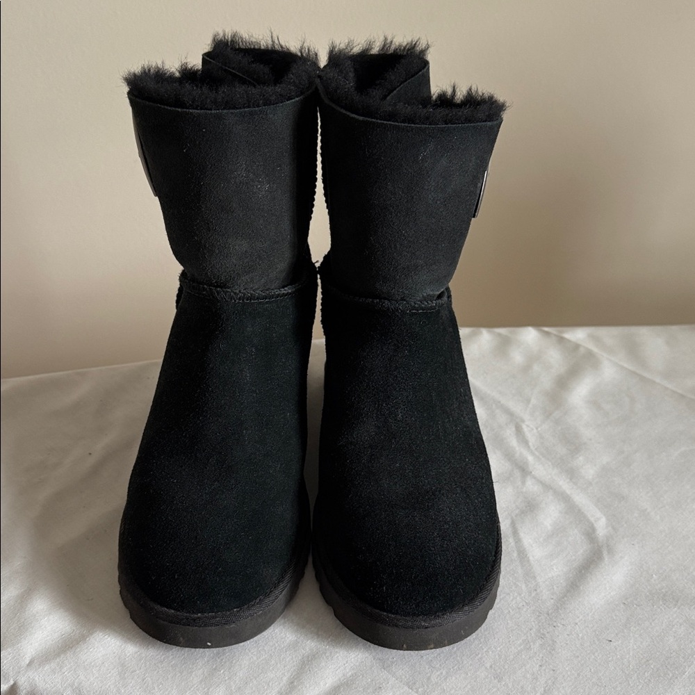 UGG Black Suede Winter Boots wedge - Picture 3 of 6